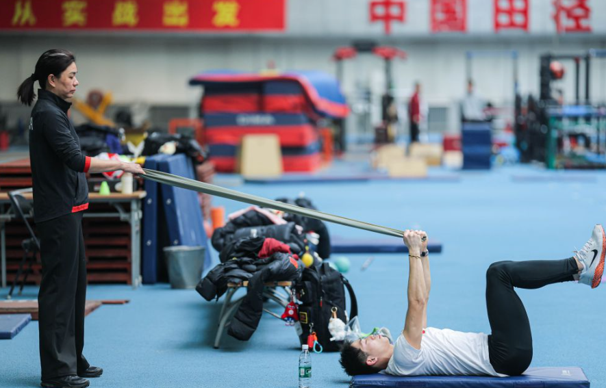 凤凰彩票带您体验无穷乐趣