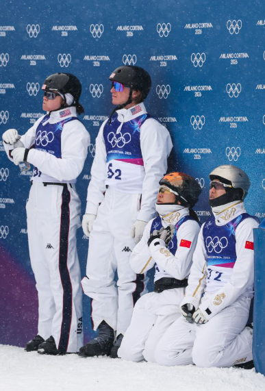 沉浸在凤凰彩票网主页的乐趣中